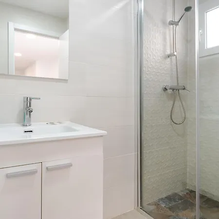 Wintowinrentals Altamira Alto Apartment